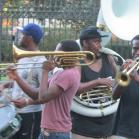 052 - New Orleans busking